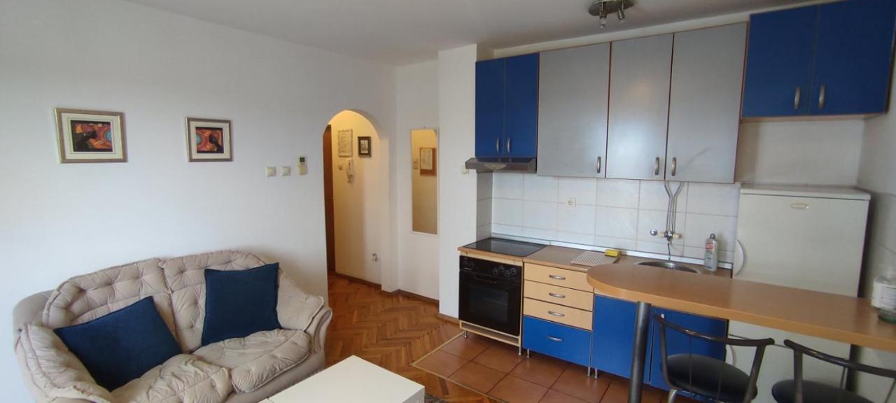 Jovana'S Apartment Novi Sad Ngoại thất bức ảnh